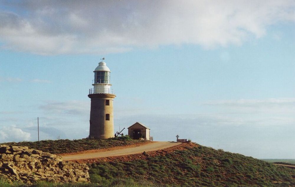 lighthouse-at-vlaming-head_blog