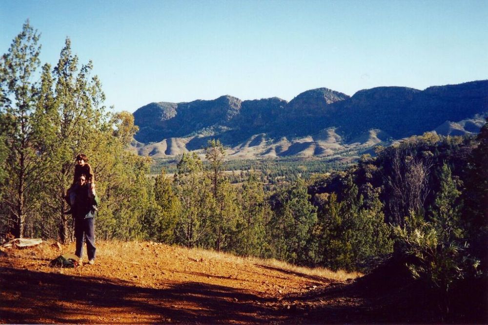 Susie and Clare on the Heysen Trail
